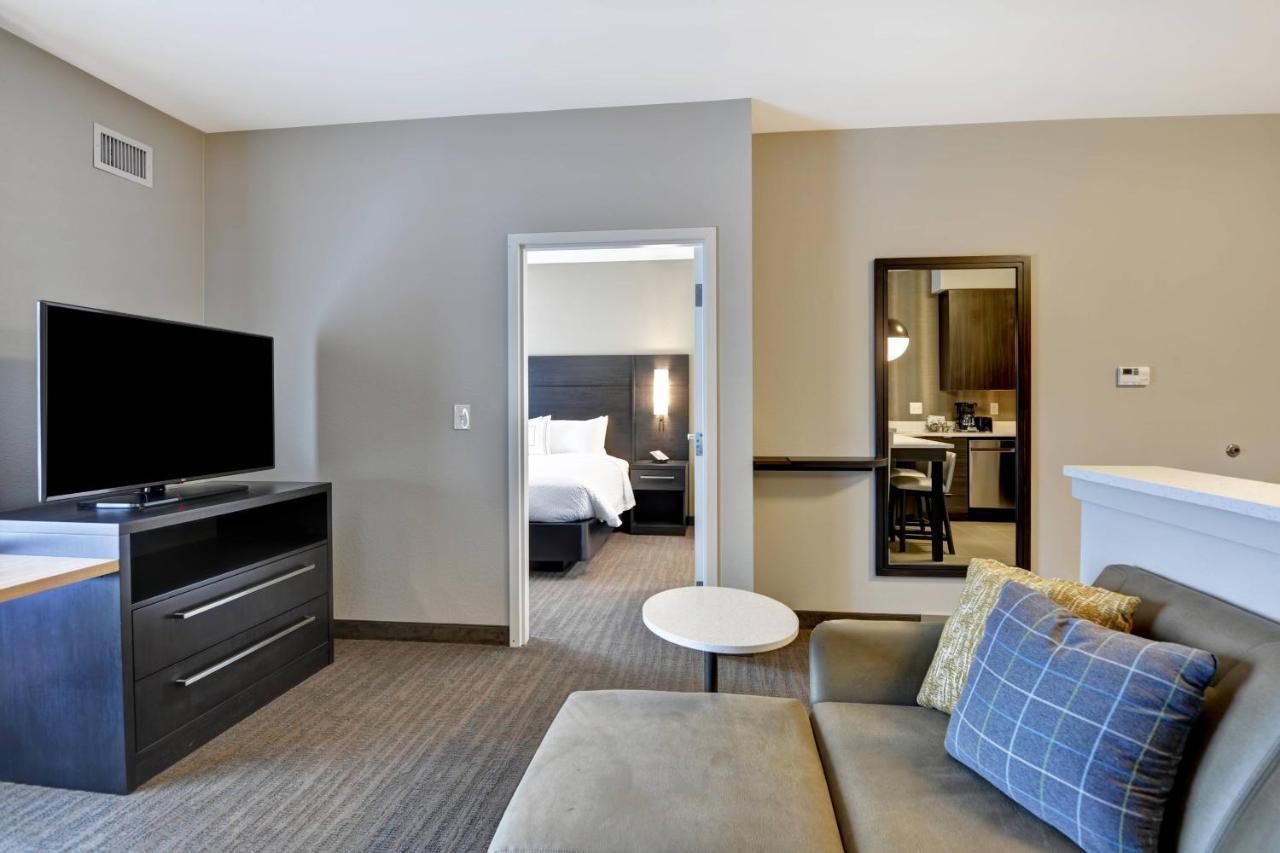 Residence Inn By Marriott Cleveland Airport/Middleburg Heights Extérieur photo