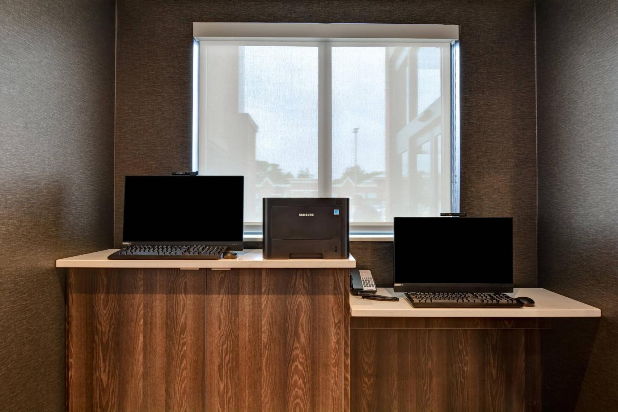 Residence Inn By Marriott Cleveland Airport/Middleburg Heights Extérieur photo